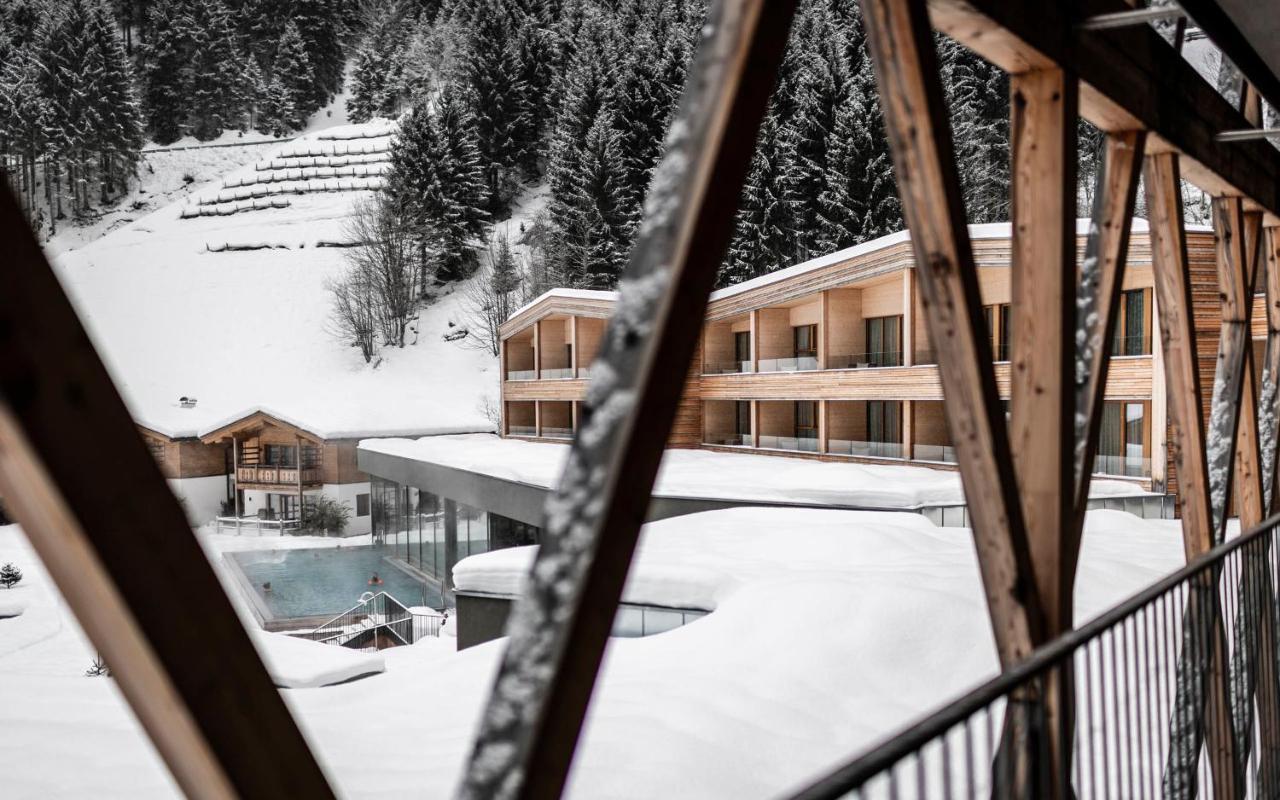 Feuerstein Nature Family Resort كولّي إيساركو المظهر الخارجي الصورة